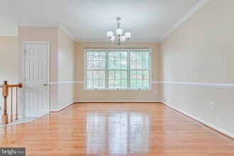201 St Michaels Cir in Odenton, MD - Building Photo - Building Photo