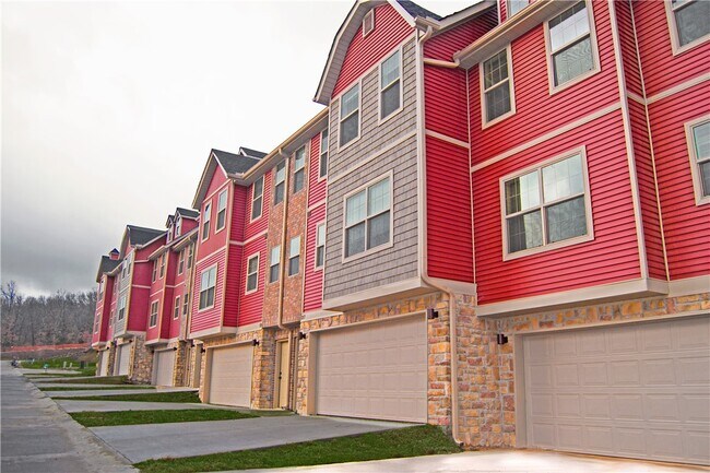 property at 213 S Rolling Woods Way