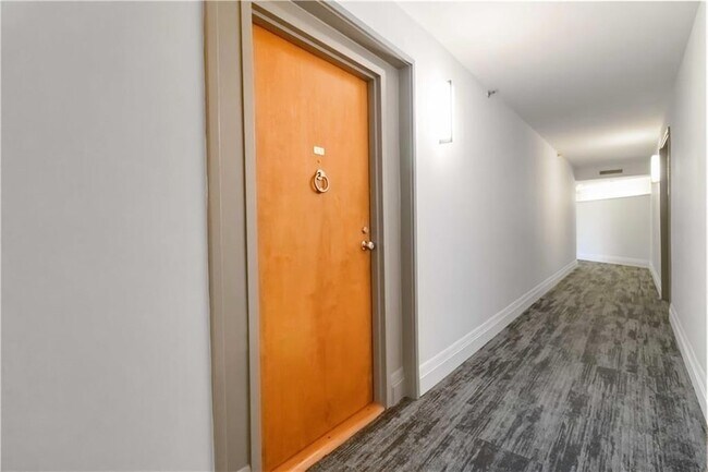 1130 Piedmont Ave NE, Unit 1109 in Atlanta, GA - Building Photo - Building Photo