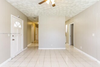 2731 NW 2nd St in Boynton Beach, FL - Foto de edificio - Building Photo