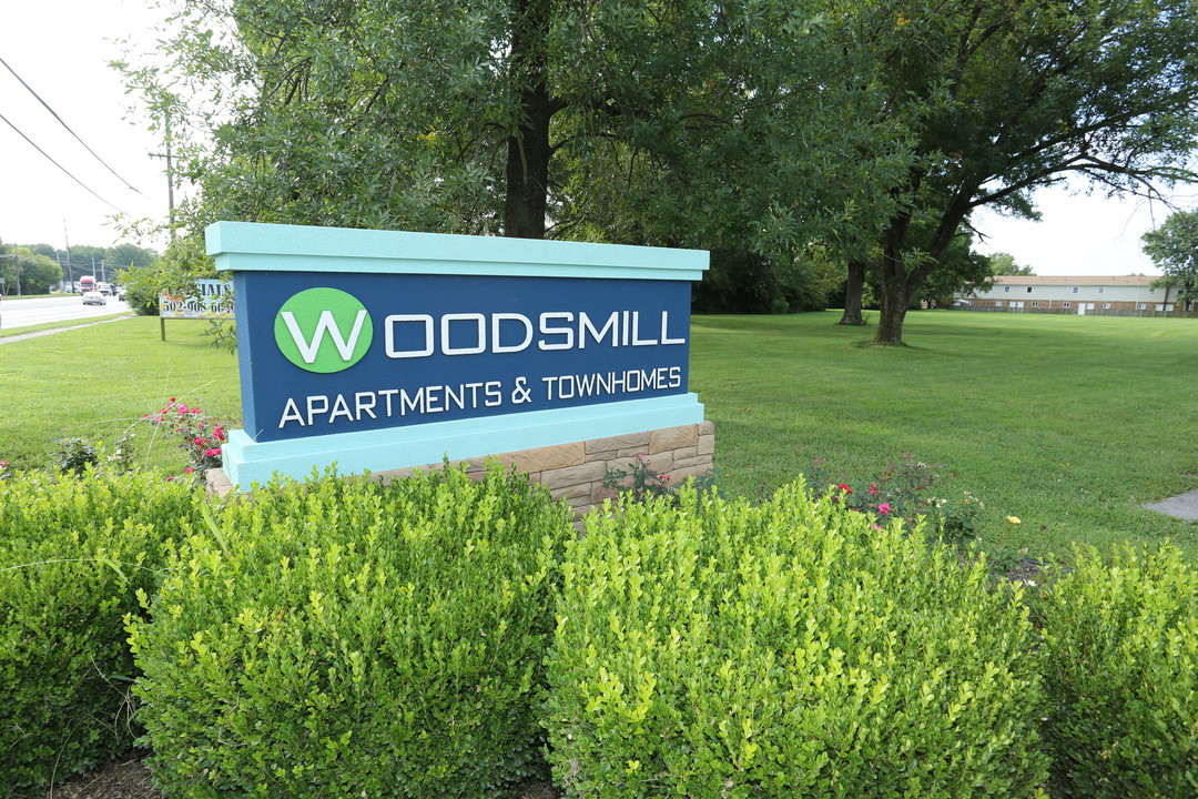 Woodsmill Apartments in Louisville, KY - Building Photo