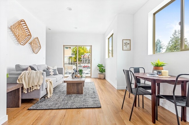 property at 2025 Salam Lp