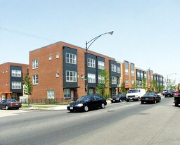 3500-3524 W Belmont Ave Apartments