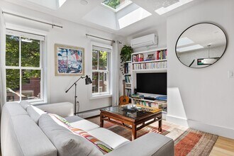201 W Springfield St, Unit 3 in Boston, MA - Building Photo - Building Photo