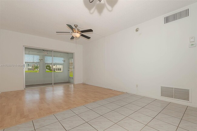 2650 W Golf Blvd in Pompano Beach, FL - Building Photo - Building Photo