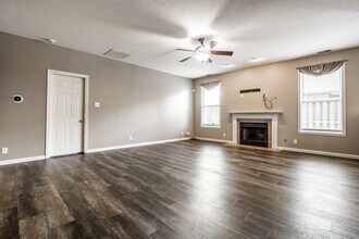 8342 Stark Dr in Indianapolis, IN - Building Photo - Building Photo