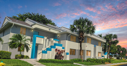 Cirq 5100 in Coconut Creek, FL - Foto de edificio - Building Photo