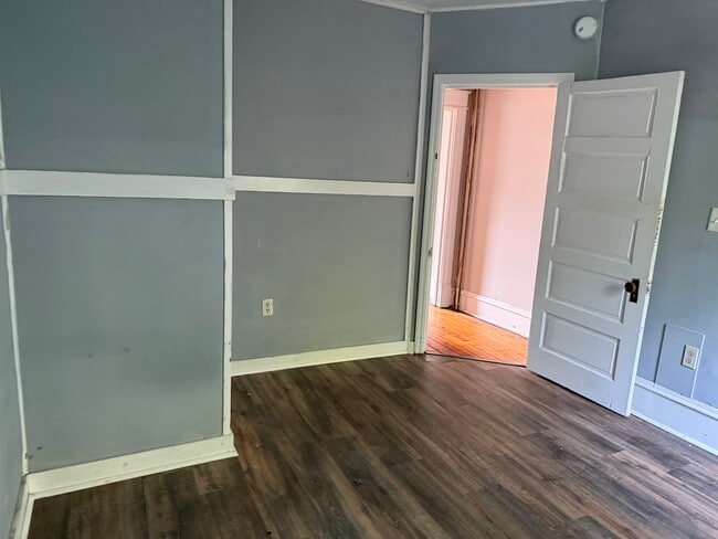 property at 308 Colchester Ave