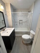 128 Harness Rd in New Tazewell, TN - Foto de edificio - Building Photo