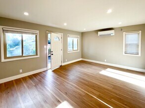 3213 Atwater Ave in Los Angeles, CA - Foto de edificio - Building Photo