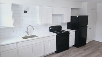 2927 Wyoming St Apartamentos