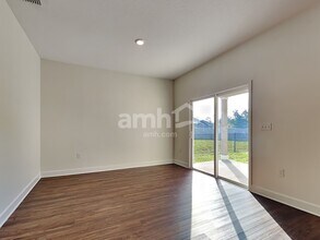 11520 World Woods Ct in Jacksonville, FL - Building Photo - Building Photo