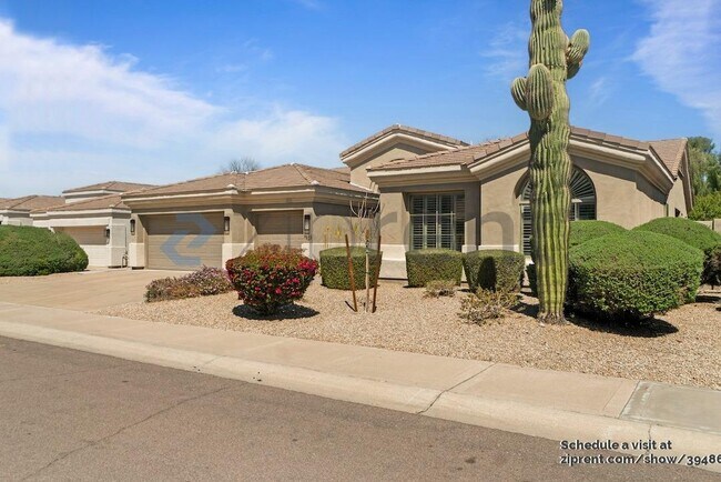7424 E Thunderhawk Rd in Scottsdale, AZ - Building Photo - Building Photo