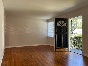 9 Blueridge Ave in Savannah, GA - Building Photo - Building Photo