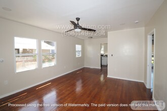 515 S Tremont St in Oceanside, CA - Building Photo - Building Photo