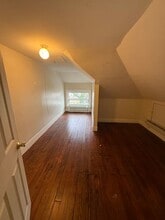 384 Tower St in Union, NJ - Building Photo - Building Photo