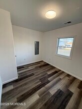 68 Seeley Ave in Keansburg, NJ - Building Photo - Building Photo