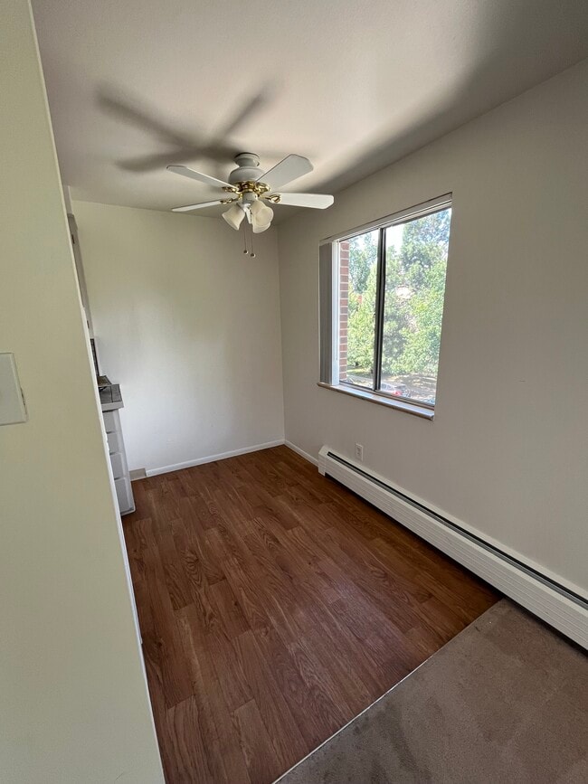 926 N Marion St, Unit 2C in Denver, CO - Building Photo - Building Photo