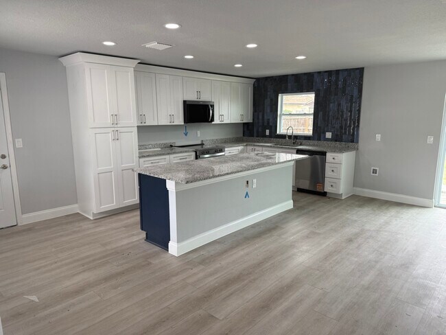 168 Las Palmas in Merritt Island, FL - Building Photo - Building Photo