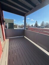 165-169 Park Rd in West Hartford, CT - Foto de edificio - Building Photo