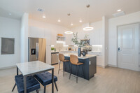 Zeta Luxury Apartments in Sacramento, CA - Building Photo - Interior Photo