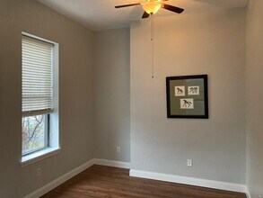 1203 N W Ave, Unit 102 in Pittsburgh, PA - Foto de edificio - Building Photo