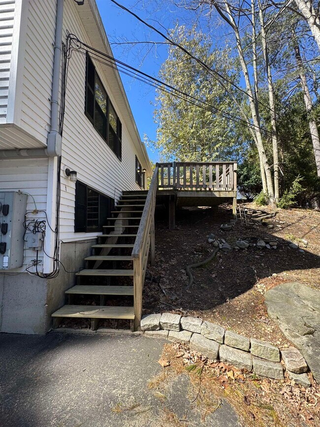 58 Westville Rd in Plaistow, NH - Building Photo - Building Photo