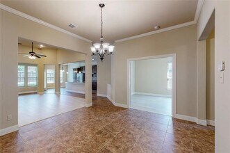 10512 Wagon Wheel Way in McKinney, TX - Building Photo - Building Photo