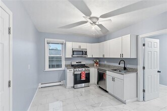 108 Waterman Ave in East Providence, RI - Building Photo - Building Photo