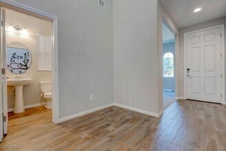 12847 Slipknot St in Las Vegas, NV - Building Photo - Building Photo