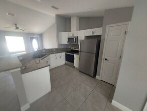 8937 SE Hwy 42 in Summerfield, FL - Building Photo - Building Photo