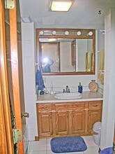 1094 Merrimar Cir S in Columbus, OH - Foto de edificio - Building Photo