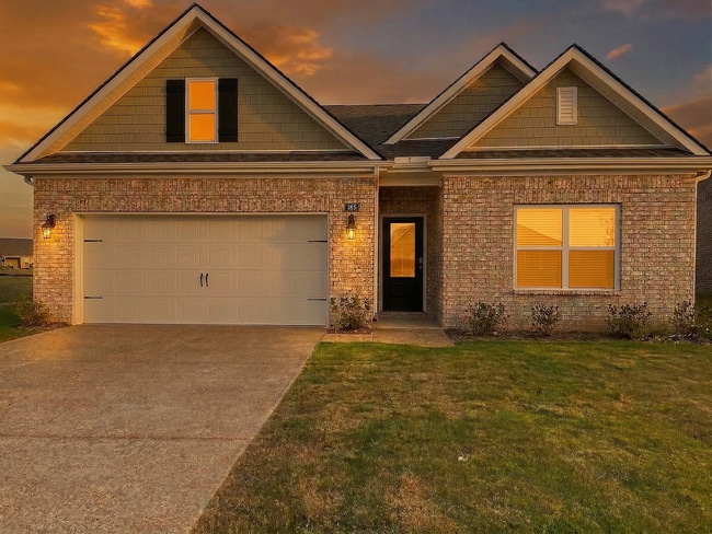 property at 185 Daisy Dr