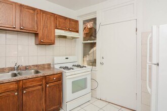 2921 W George St in Chicago, IL - Building Photo - Building Photo