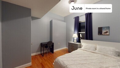Room in Shared 4 bed/2 bath home in Boston, MA - Building Photo - Building Photo