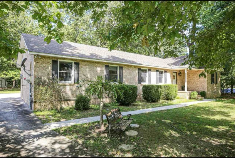 202 Marks Ave in Tullahoma, TN - Building Photo