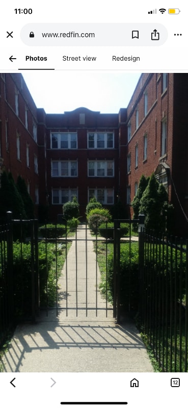 1301 E 71st Pl