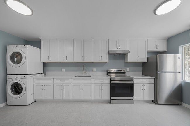 808 St Louis Ave, Unit 808 A Saint Louis Ave in Long Beach, CA - Foto de edificio - Building Photo