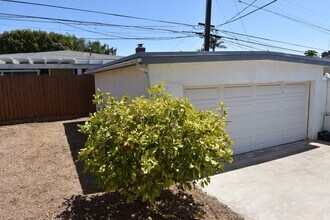 116 Avenida Dominguez in San Clemente, CA - Building Photo - Building Photo