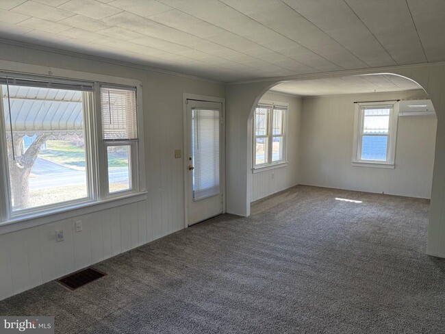 property at 77 Quarry Rd