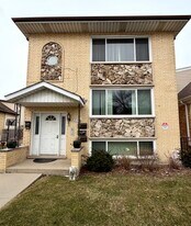 3742 N Harlem Ave in Chicago, IL - Building Photo