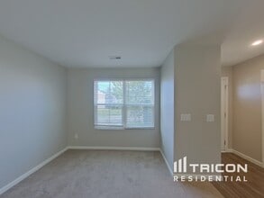 549 Heavenly Days St in Inman, SC - Building Photo - Building Photo