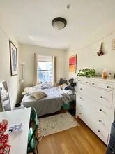 1021 Tremont St, Unit 2 in Boston, MA - Building Photo - Building Photo