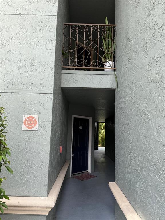 5112 Conroy Rd in Orlando, FL - Building Photo - Building Photo