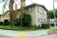 502-506 E Hurst St in Covina, CA - Building Photo - Building Photo