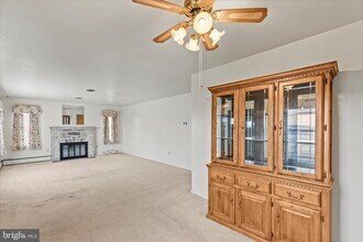 1055 S Main St in Chambersburg, PA - Building Photo - Building Photo