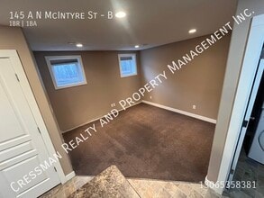 145 McIntyre St N in Regina, SK - Building Photo - Building Photo