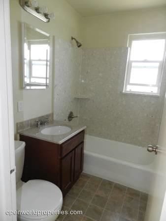 4300 Market St in Oakland, CA - Building Photo - Building Photo