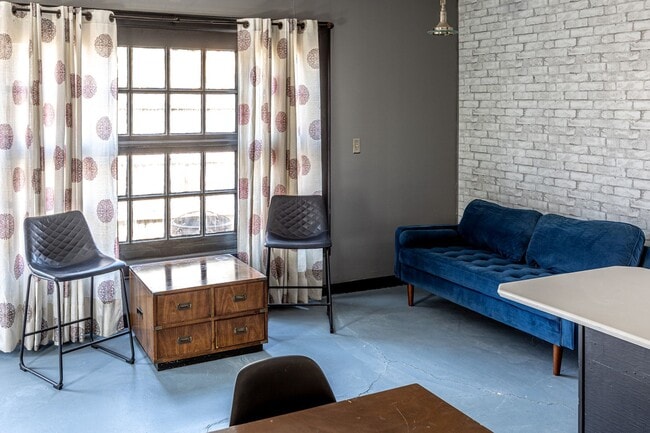 property at 1229 S Owasso Ave