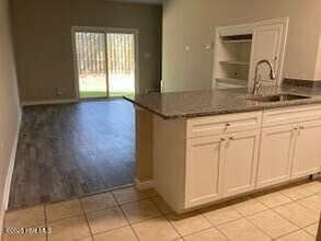 921 Downey Branch Ln in Wilmington, NC - Building Photo - Building Photo